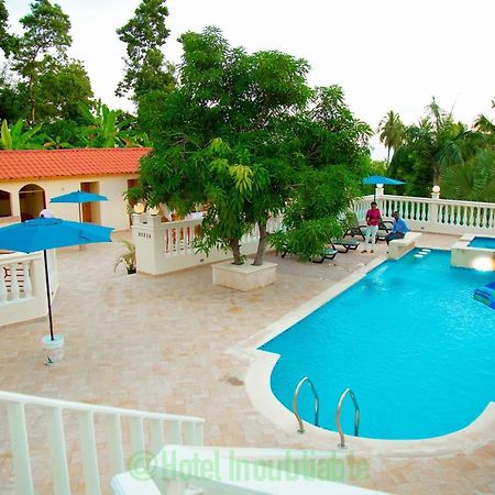 Hotel Inoubliable Cotterelle Buitenkant foto