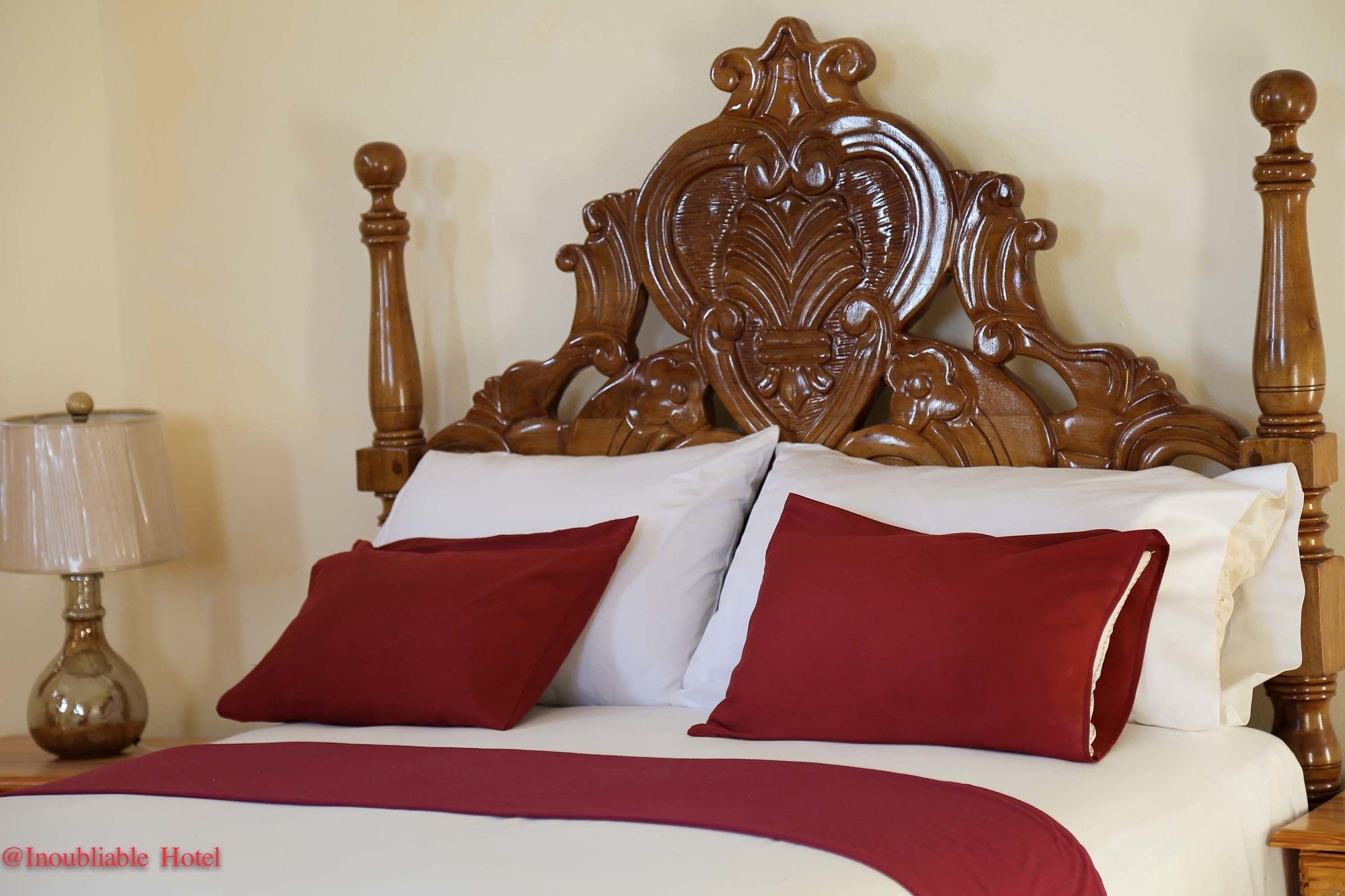 Hotel Inoubliable Cotterelle Buitenkant foto